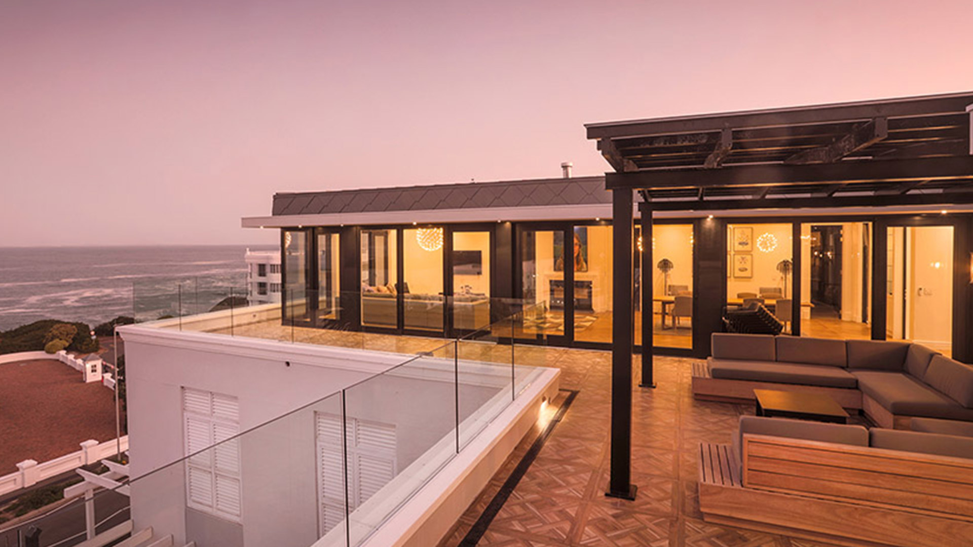 Image showcasing Beyond Steel: 8 Lightweight Building Materials Revolutionizing Construction